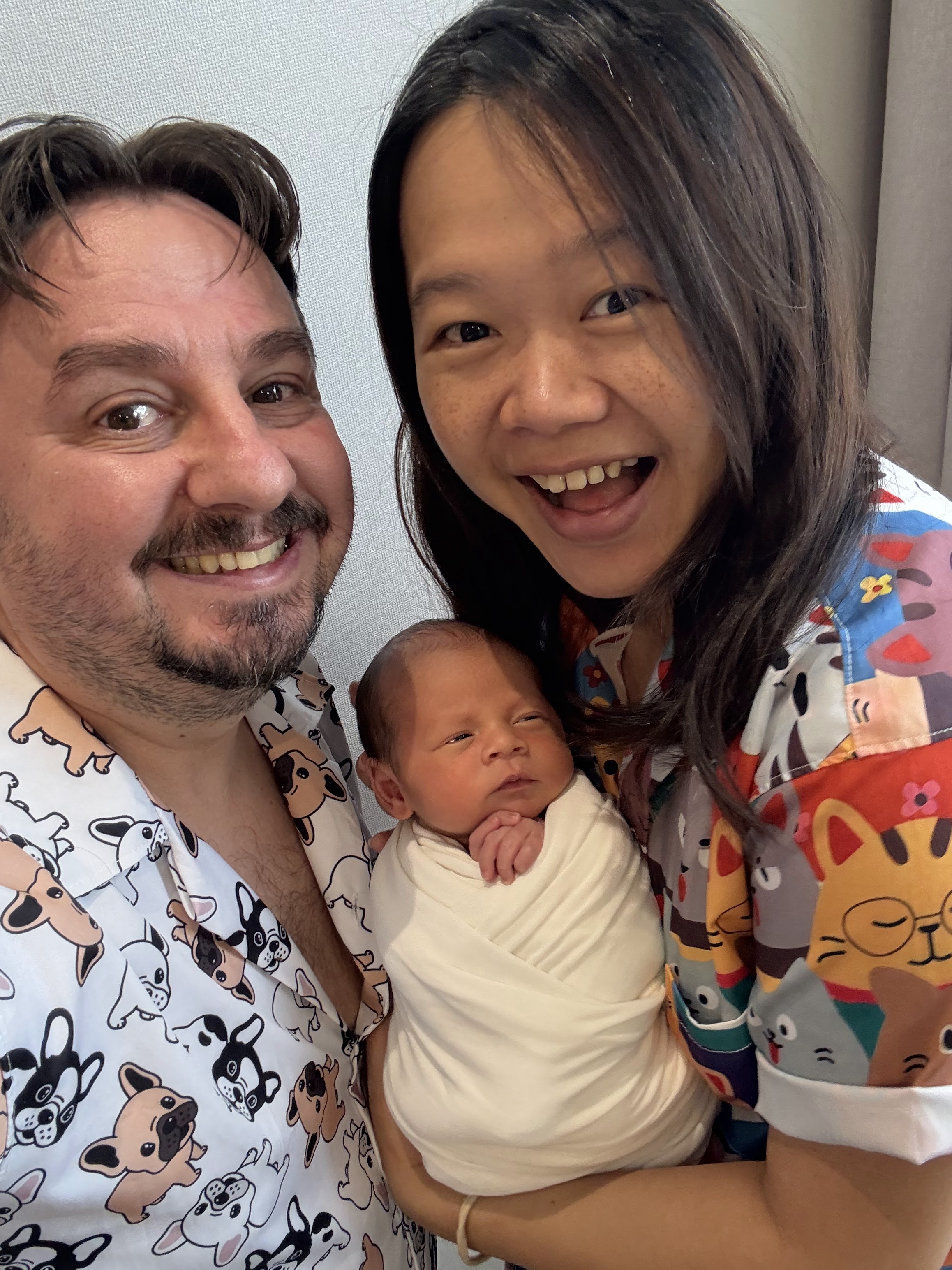 I am my daddy and mommy favourite boy.